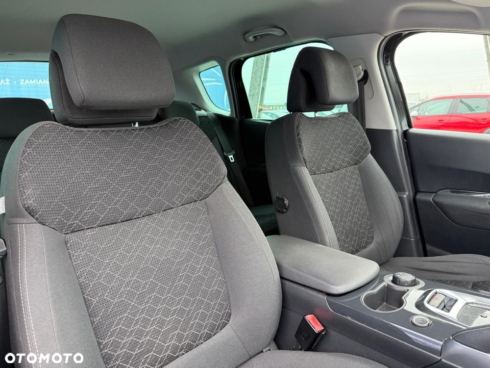 Peugeot 3008 - 17
