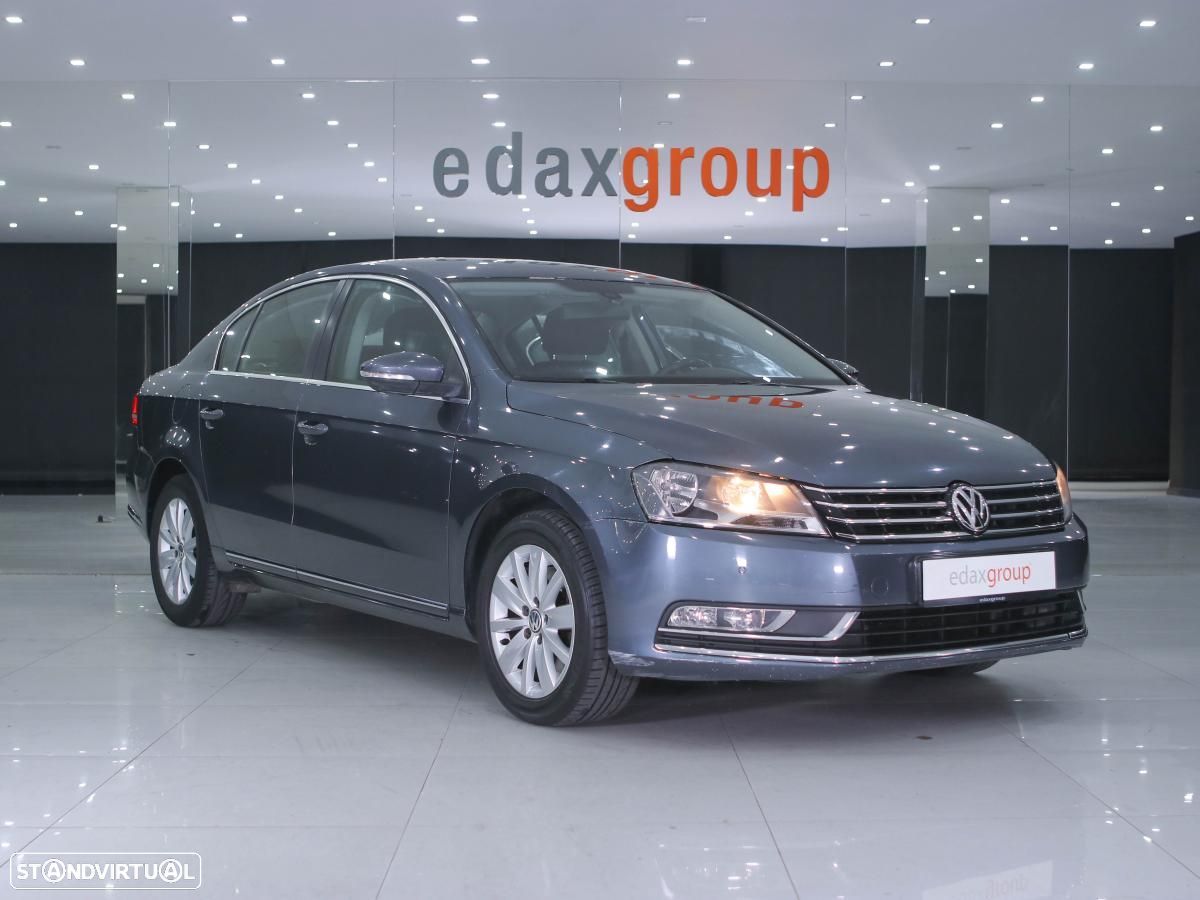VW Passat - 1