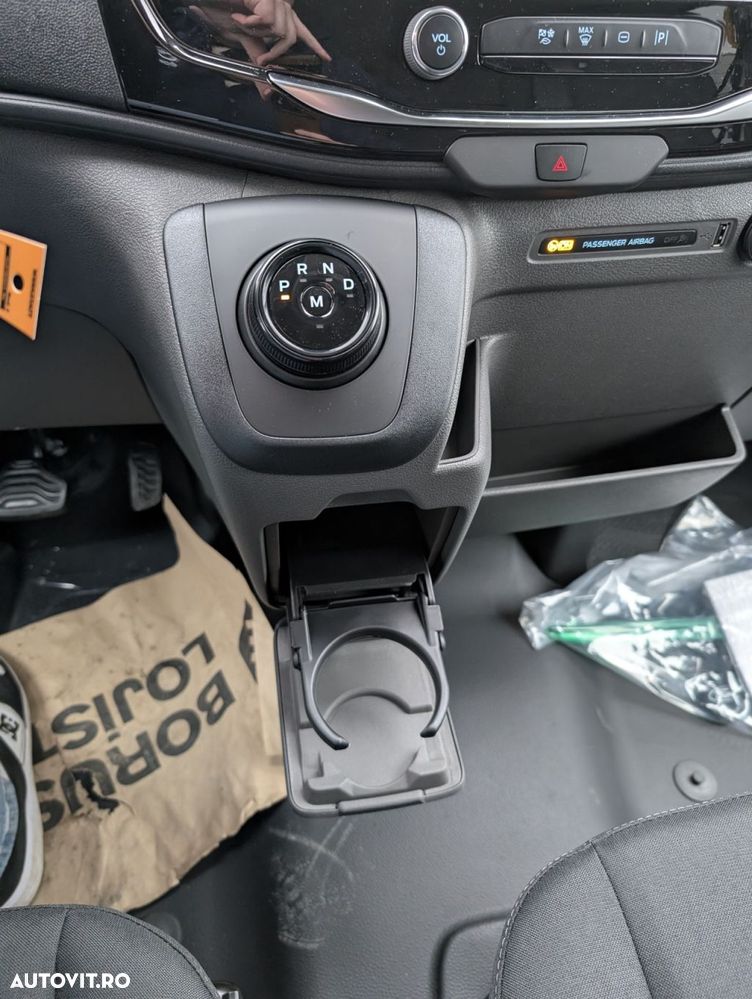 Ford Transit - 18