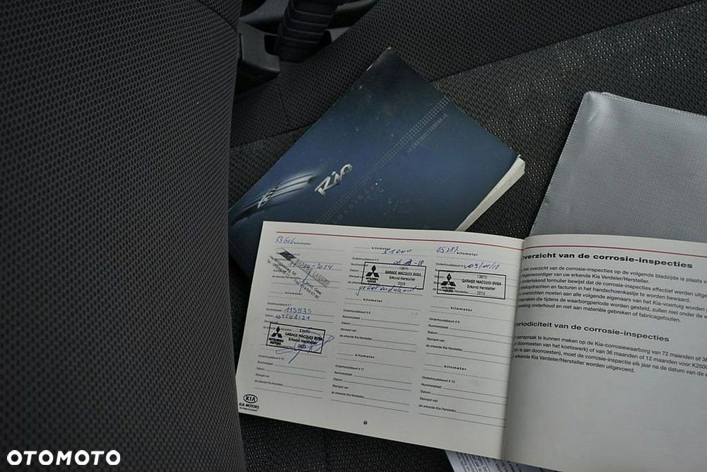 Kia Rio - 27