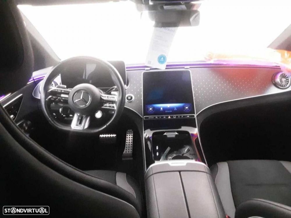 Mercedes-Benz EQE 43 AMG 4Matic - 4