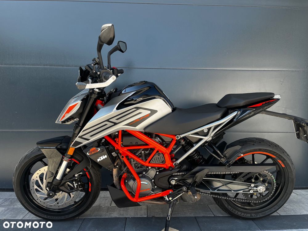 KTM Duke 125 - 10