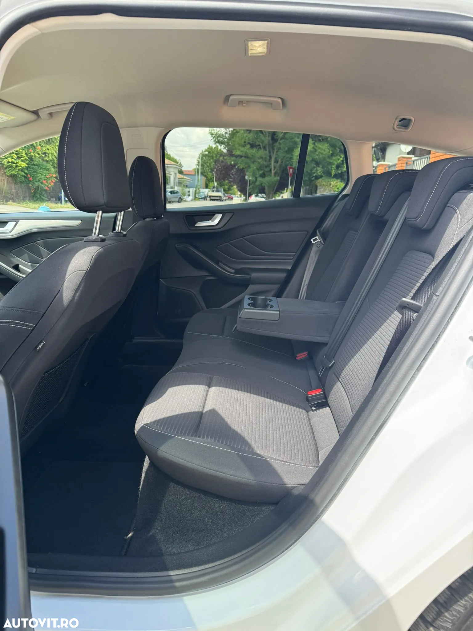 Ford Focus 2.0 EcoBlue Titanium - 14