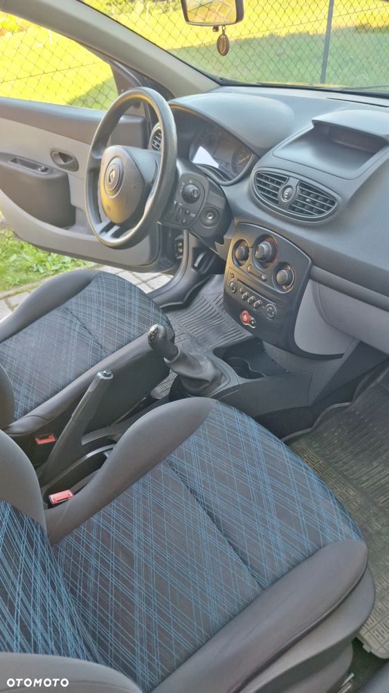 Renault Clio 1.5 dCi Dynamique - 11