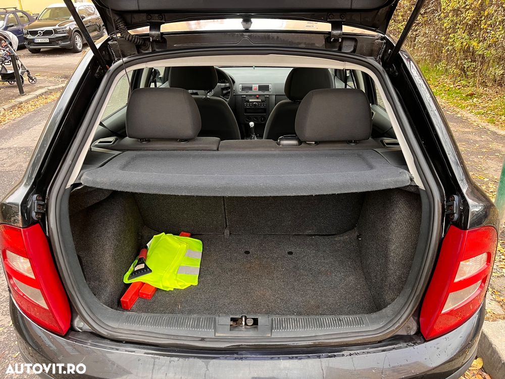 Skoda Fabia - 13