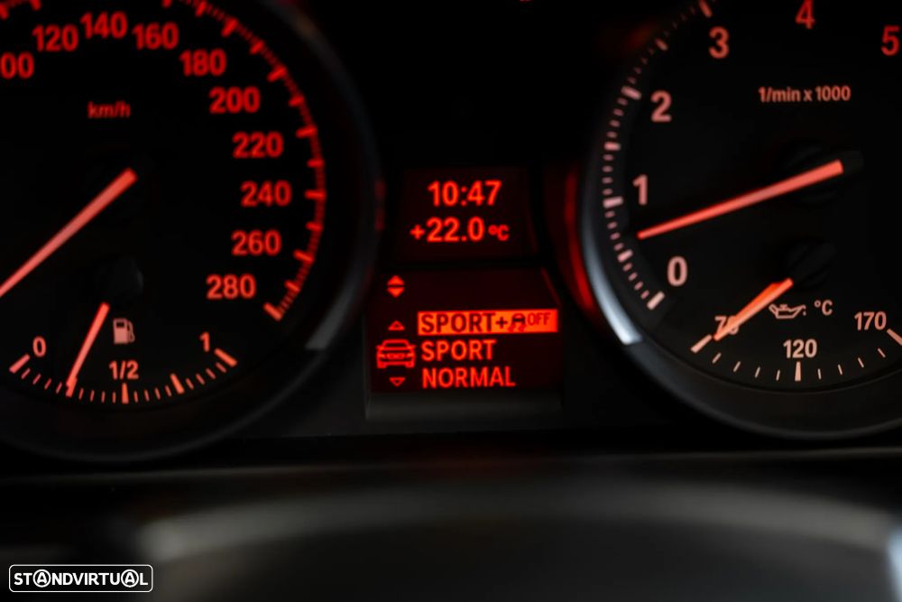 BMW Z4 23 i - 16