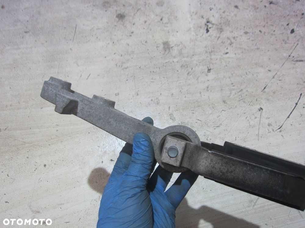 VOLVO XC60 II XC 60 ŁAPA PODUSZKA UCHWYT MOCOWANIE SKRZYNI BIEGÓW 31339956 - 5