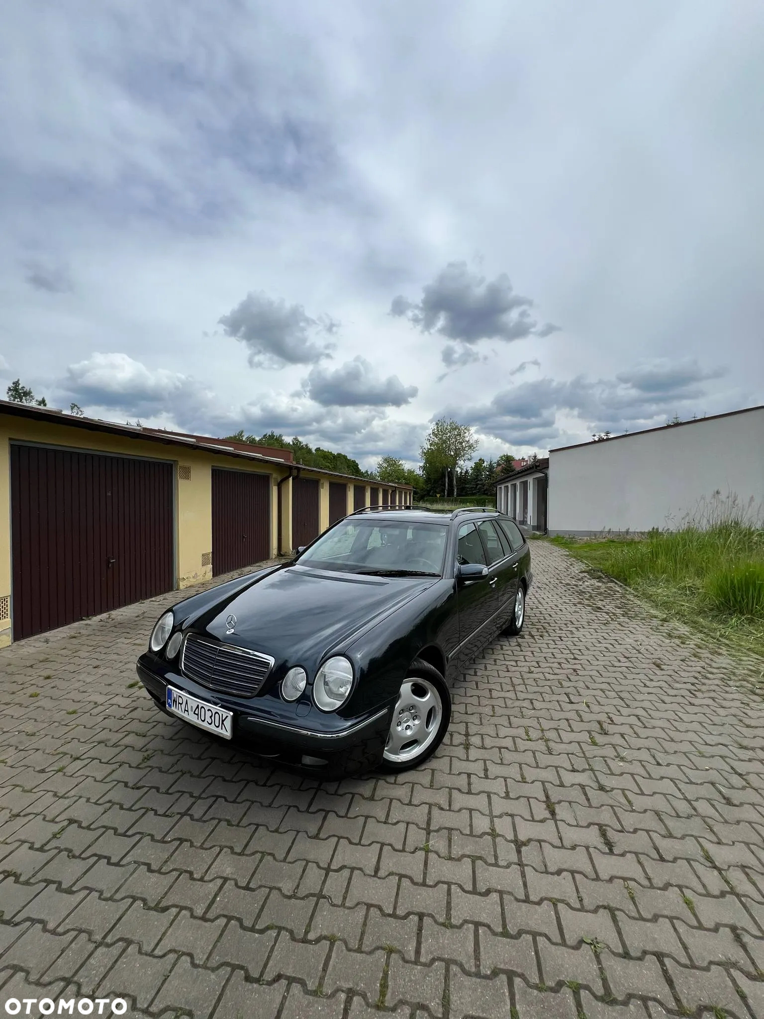 Mercedes-Benz Klasa E 430 4 Matic Elegance - 2