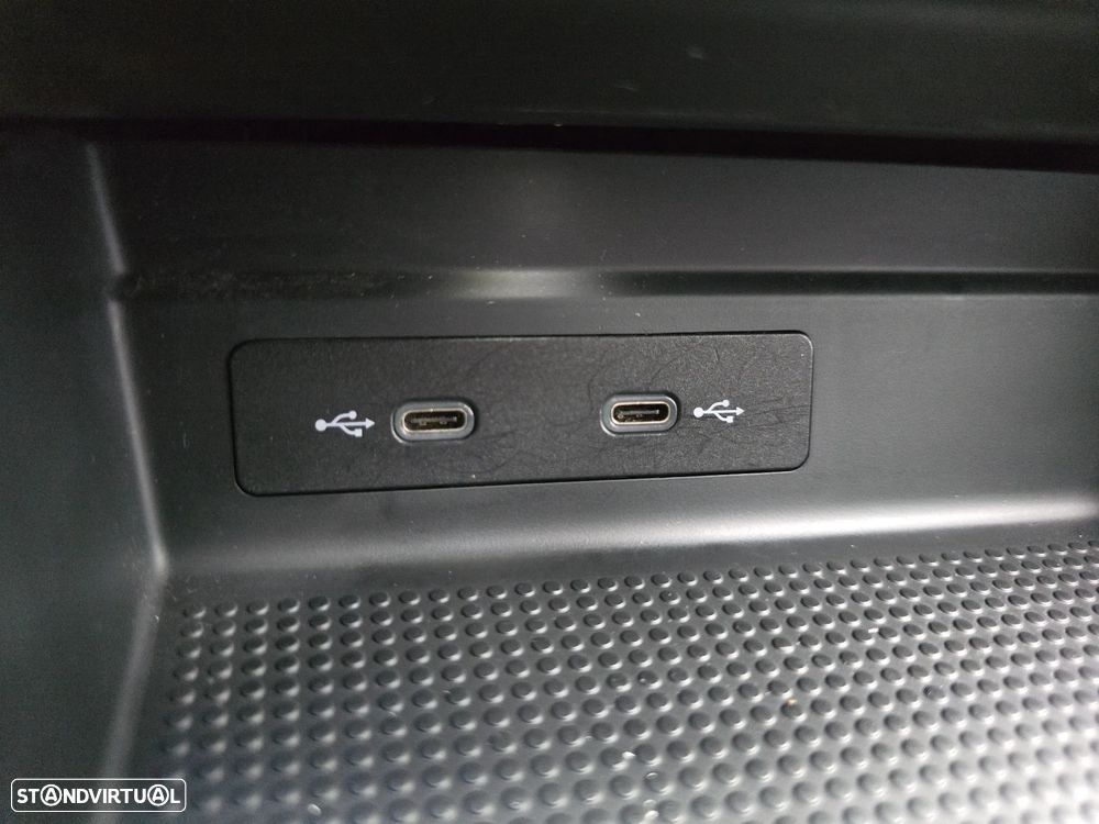 SEAT Arona 1.0 TSI FR - 28