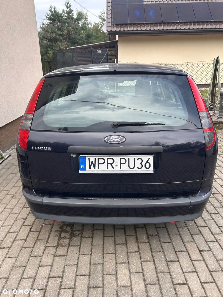 Ford Focus - 4