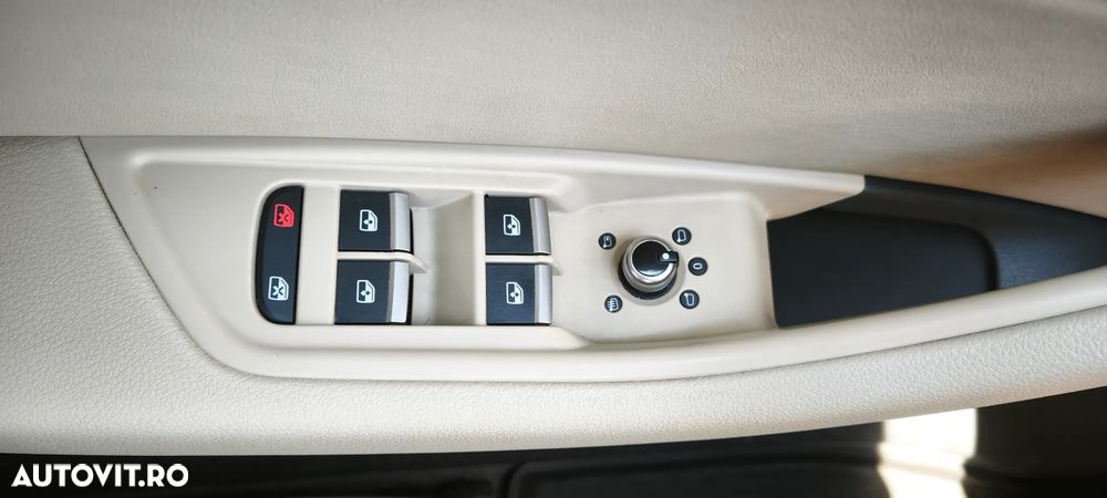 Audi A4 Avant 2.0 TDI S tronic - 13