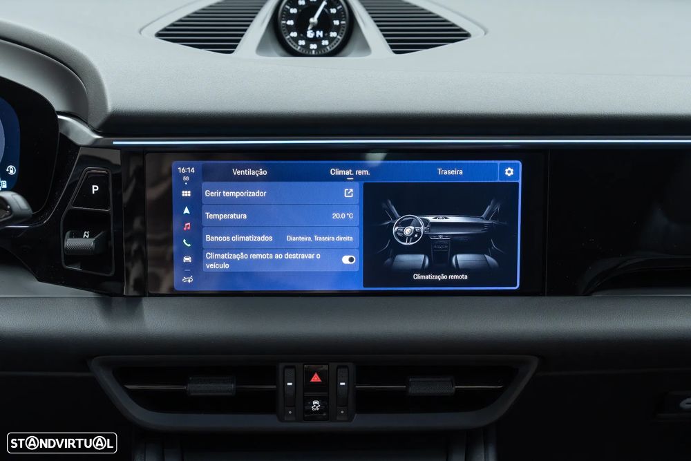 Porsche Macan Electric 4 - 49