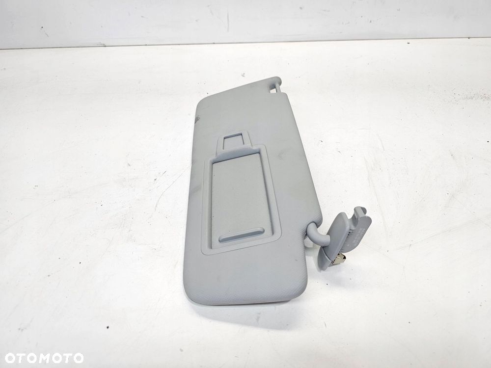 OSŁONA SŁONECZNA PRAWA AUDI A3 A4 B9 A5 8V5857552A EA7 - 2