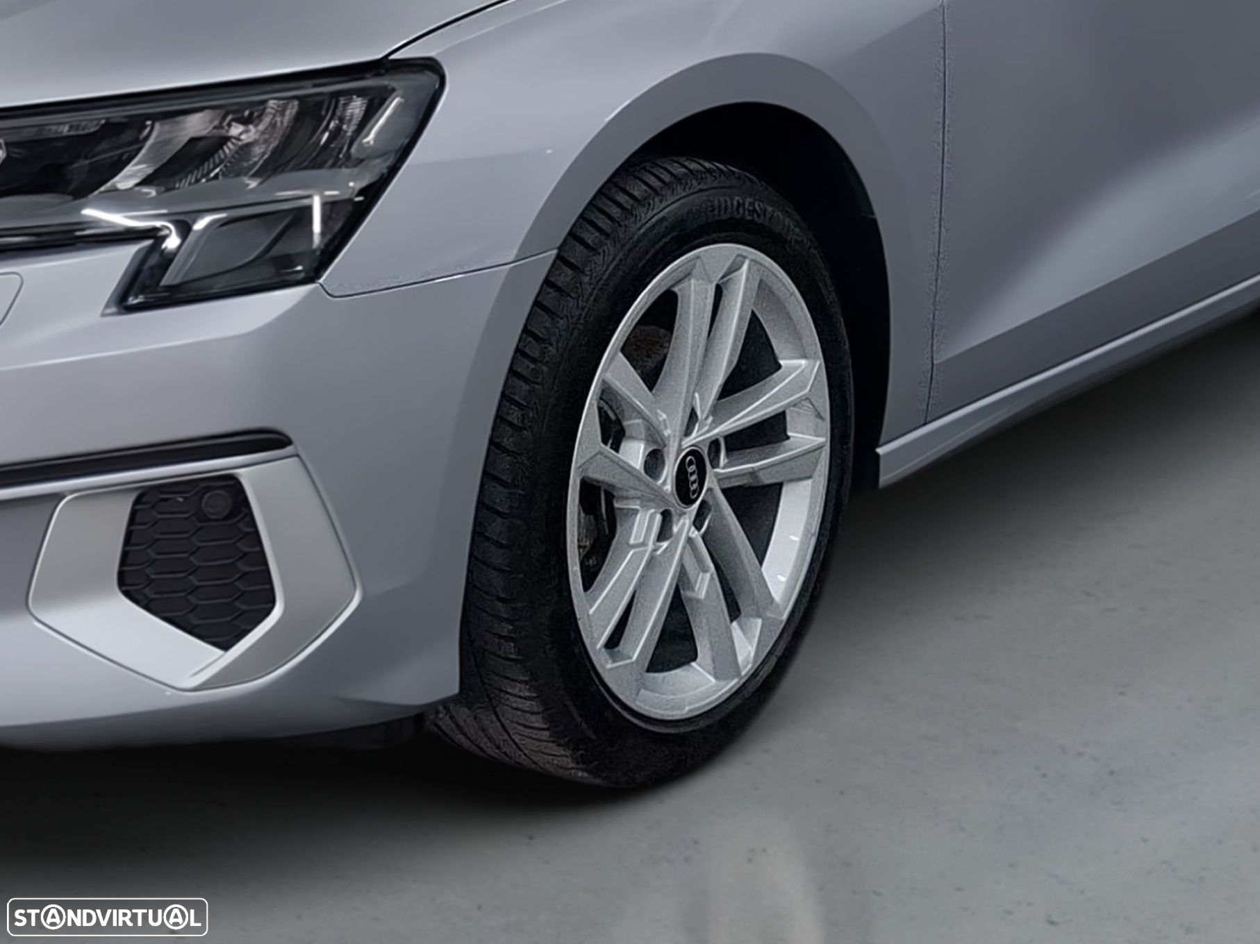Audi A3 Sportback 30 TFSI Advanced S tronic - 4