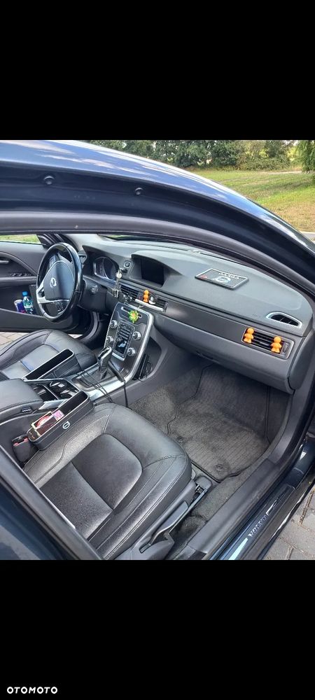 Volvo V70 - 4
