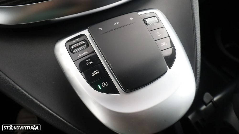 Mercedes-Benz V 250 d Longo Avantgarde - 29