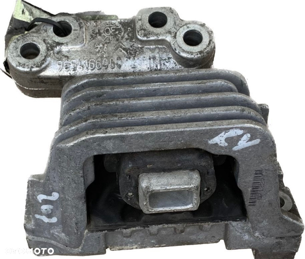 Tania wysyłka 10 zł Łapa Poduszka Skrzyni Silnika Peugeot 207 1.4 06-12r AUDI SEAT SKODA VW 03-18r BMW E81 04-13r F20 11-19r Opel ADAM Corsa D E 06-19r