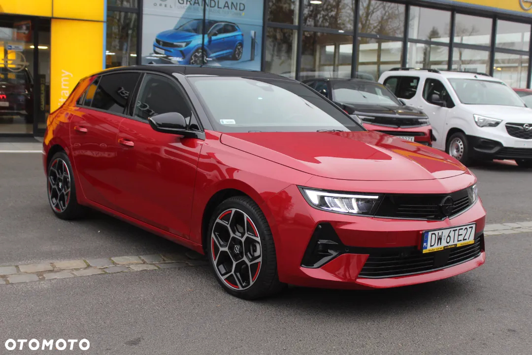 Opel Astra - 4