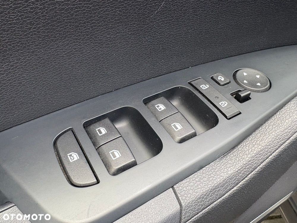 Kia Sportage 1.6 T-GDI L 2WD - 19