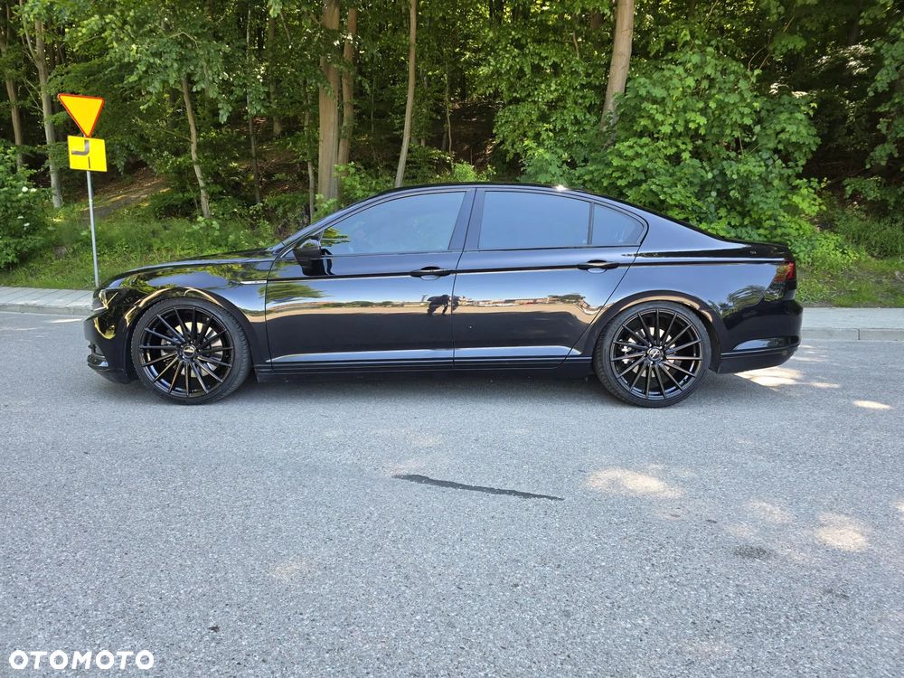 Volkswagen Passat - 15