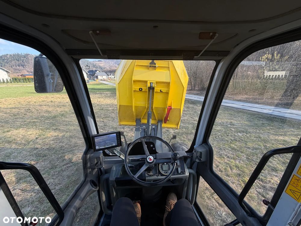 Wacker Neuson DW60 Wozidło 4x4. 6 ton ładowność z Pełną kabiną. Centralne smarowanie! OBROTOWA koleba 2500 mtg 2018 rok.  Jak nowe z salonu PERKINS turbo silnik. Pochodzi z Norweskiego Gospodarstwa Ziemniaczanego! Pełne sterowanie dżojstik REWERS HYDROSTATIC Ogrzewana Kabina Opony zero zużycia. Aktualna DEKRA. Kamery wysokiej jakośći! Zero luzów i wycieków. Szybka wolna jazda. Wielka Okazja - 29