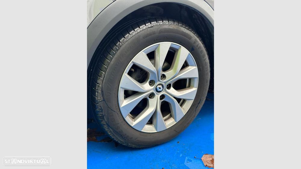 Renault Captur 1.0 TCe Techno - 17