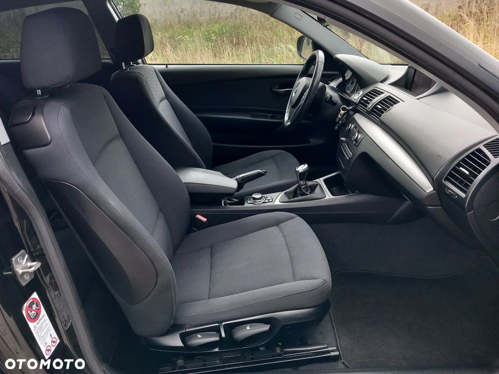 BMW Seria 1 116d - 15