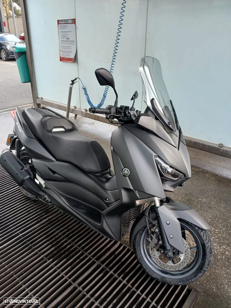 Yamaha X-Max - 6