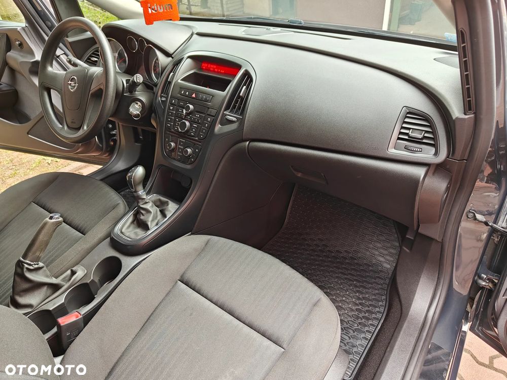 Opel Astra 1.6 CDTI Cosmo - 11