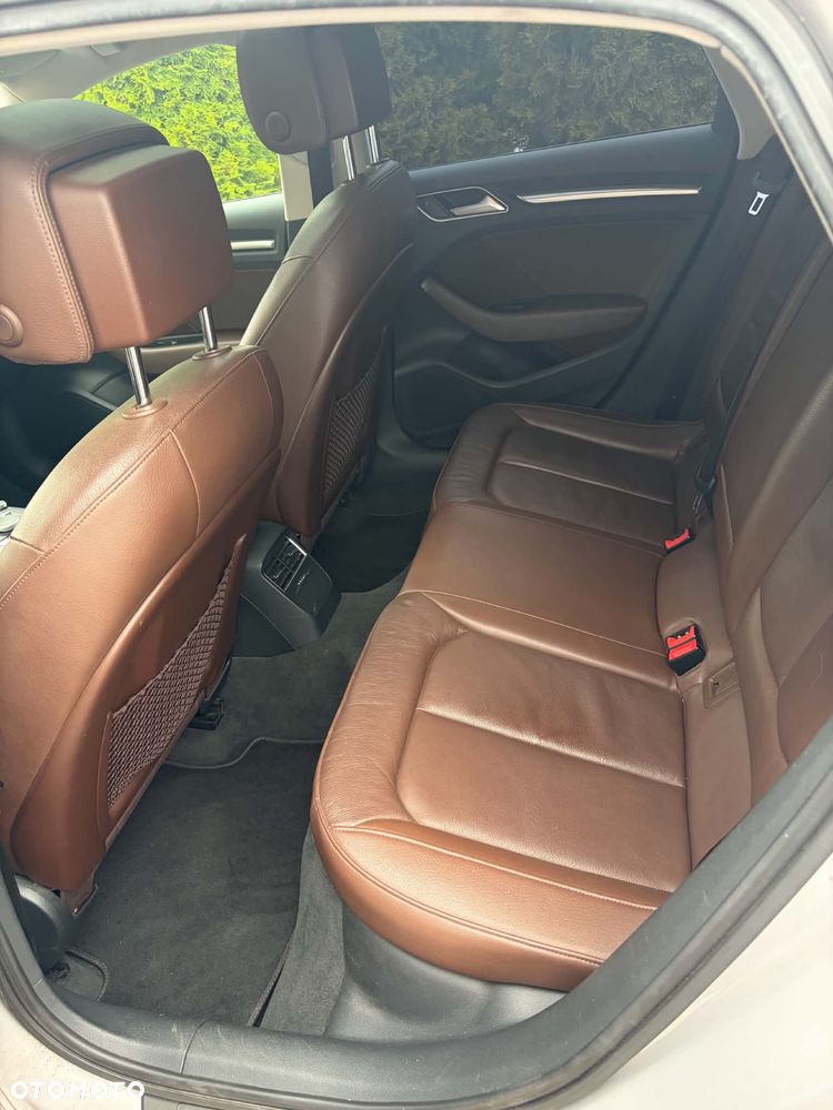 Audi A2 2015 photo 5