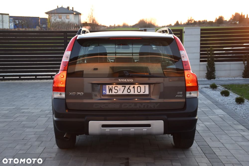 Volvo XC 70 D5 AWD Summum - 14