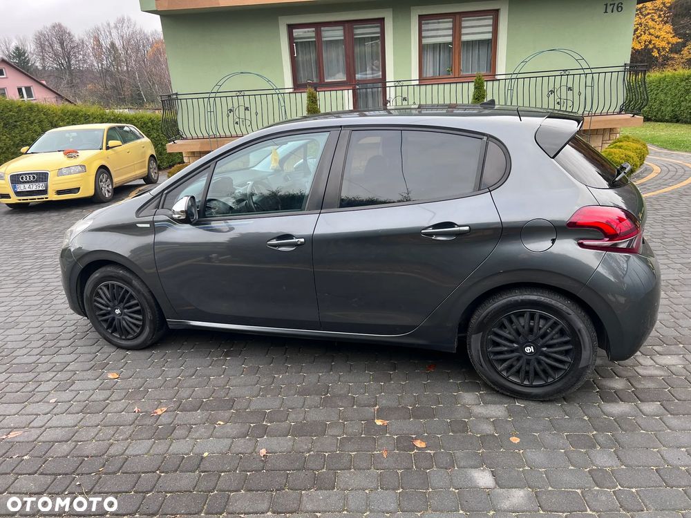 Peugeot 208 1.2 PureTech Style - 2