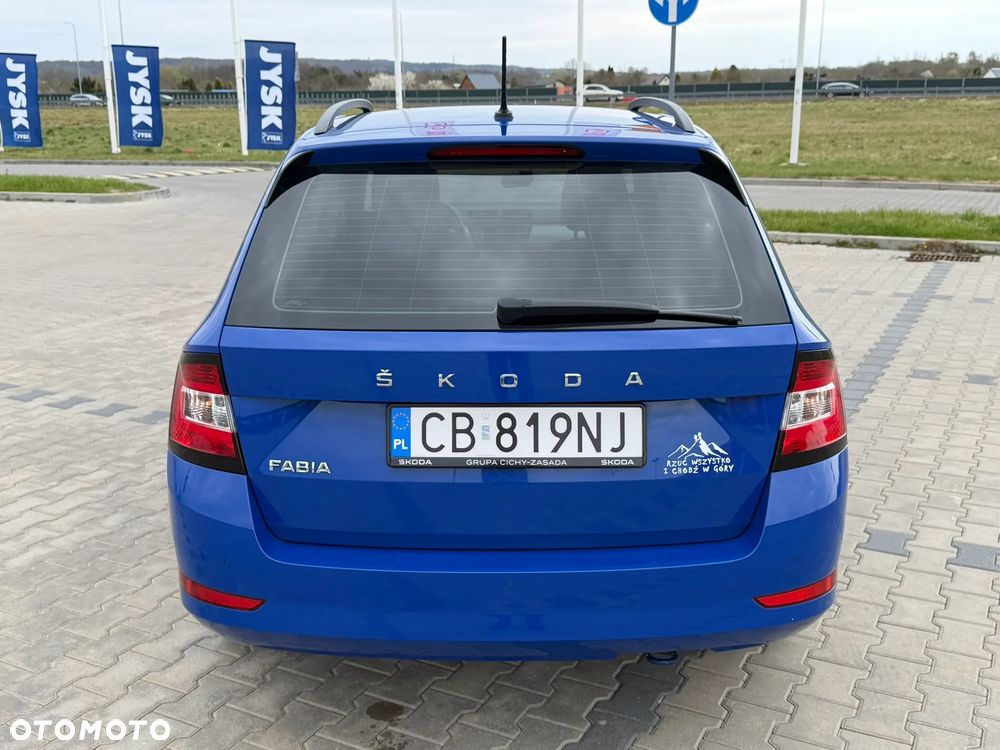 Skoda Fabia 1.0 Ambition - 4