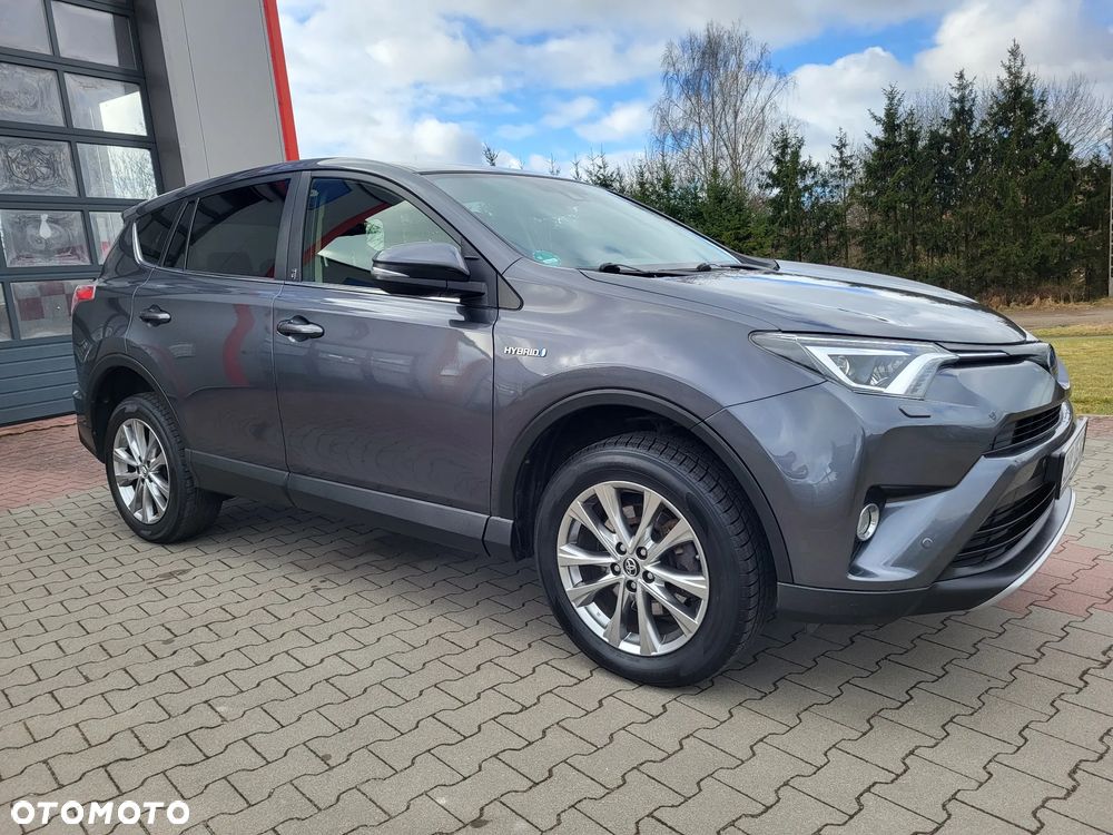 Toyota RAV4 Hybrid Premium 4x2 - 13