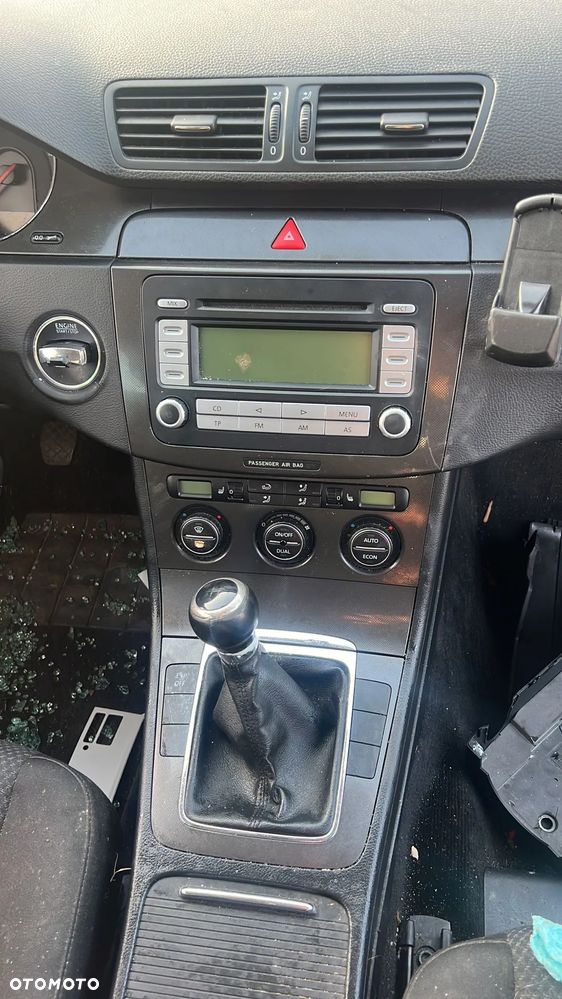 PASSAT B6 dekory osłona licznika  ramka biegów