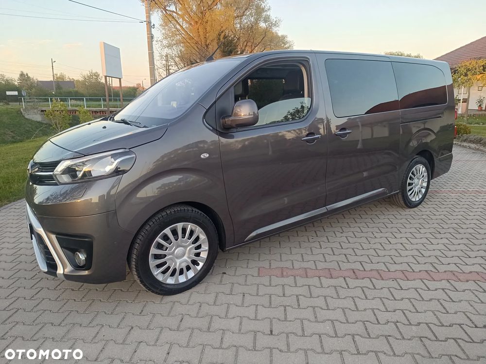 Toyota Proace Verso 2.0 D4-D Long VIP - 4