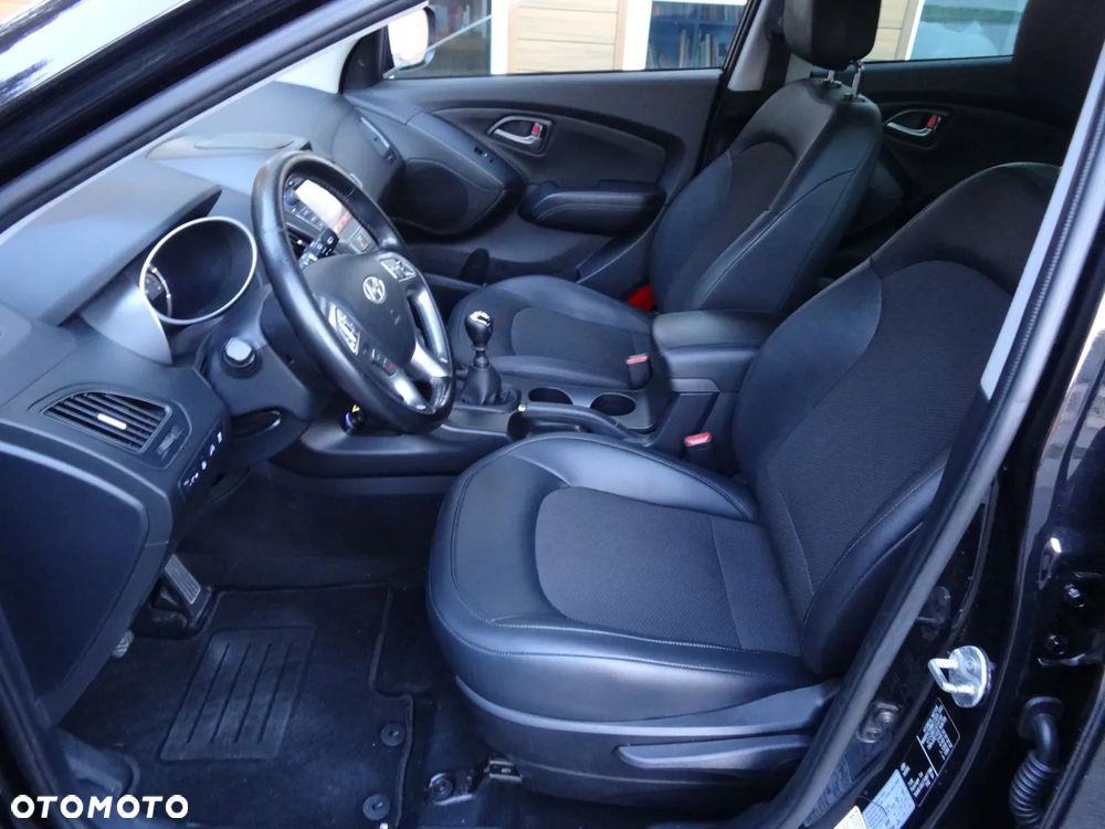 Hyundai ix35 2.0 CRDi Premium 4WD - 21