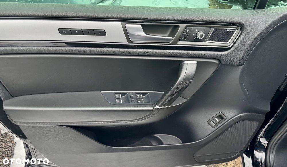 Volkswagen Touareg 3.0 V6 TDI SCR Blue Motion DPF Automatik Exclusive - 12