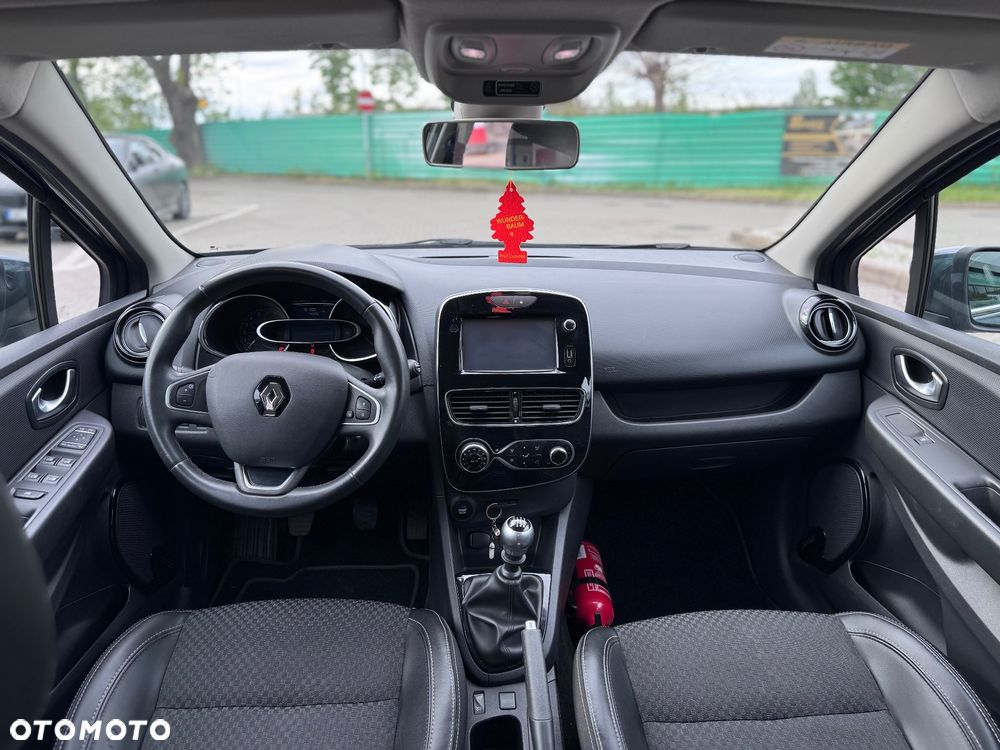 Renault Clio - 7
