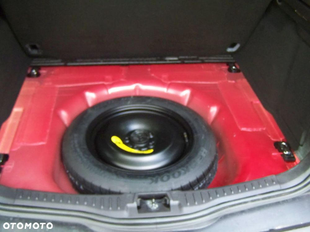 Ford Focus 1.6 TI-VCT SYNC Edition - 30