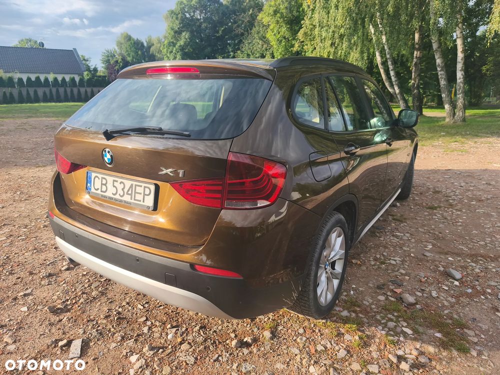 BMW X1 xDrive18d - 8