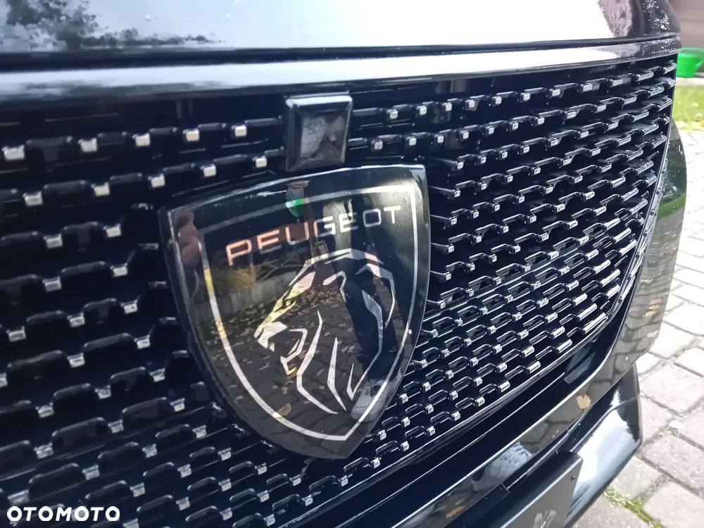 Peugeot 308 SW Plug-In Hybrid 225 e-EAT8 GT - 22