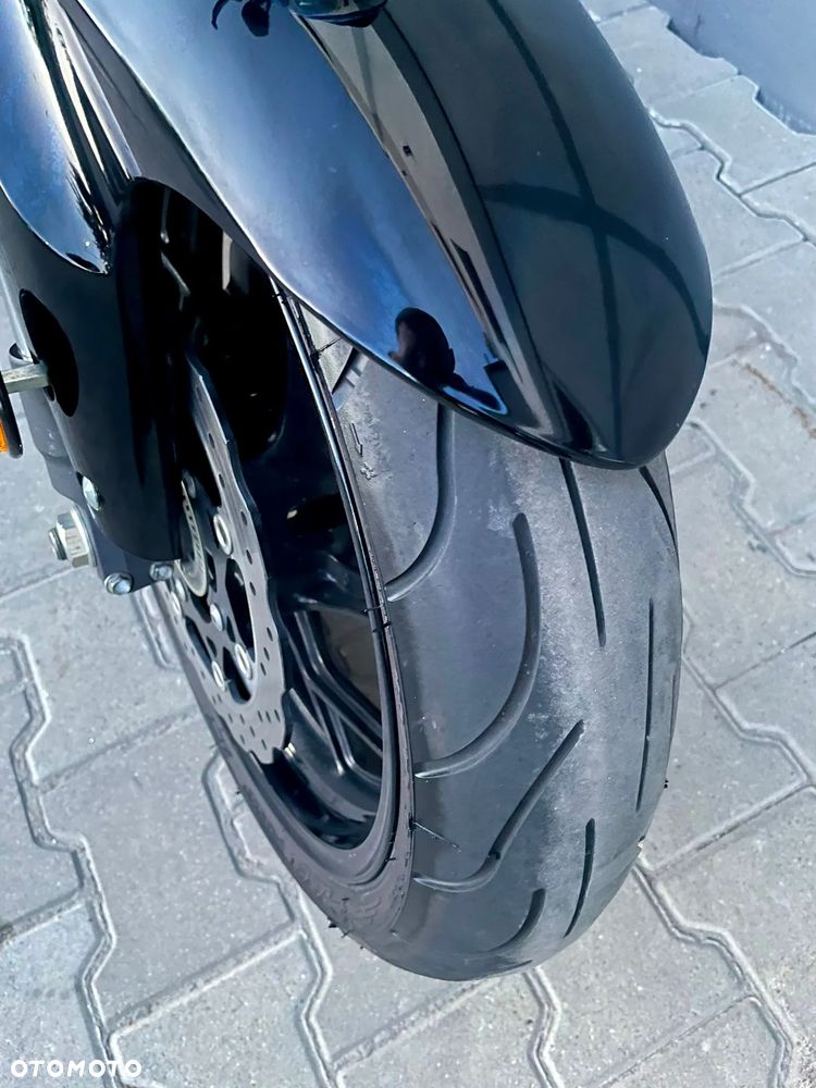 Suzuki GSX - 9