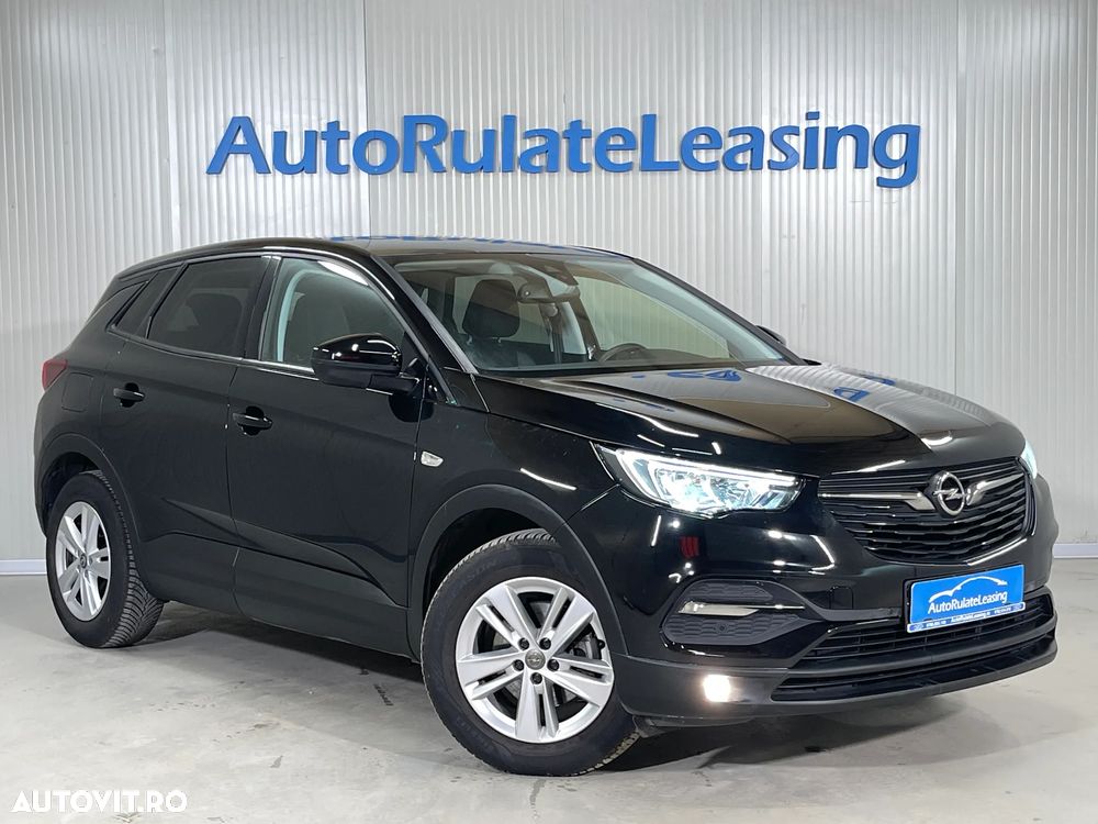Opel Grandland X 1.2 Start/Stop Automatik Business Edition - 2