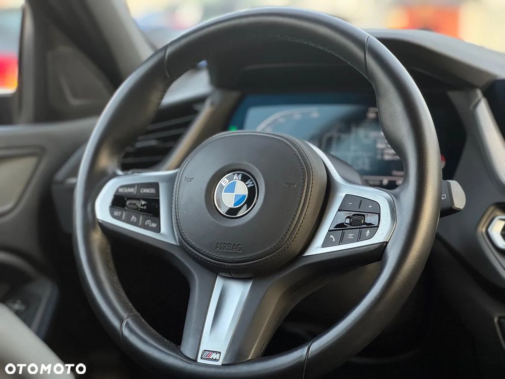 BMW Seria 1 118i M Sport - 16