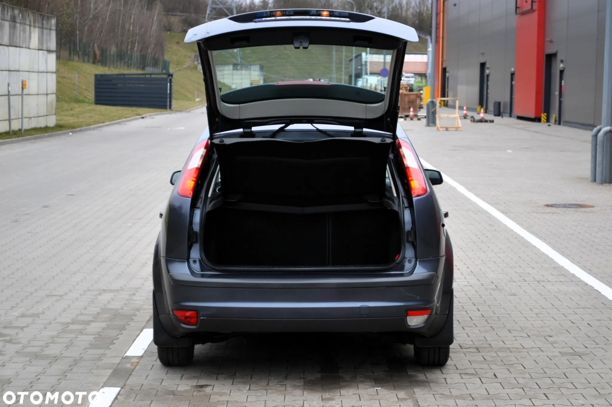 Ford Focus 1.6 Gold X - 29