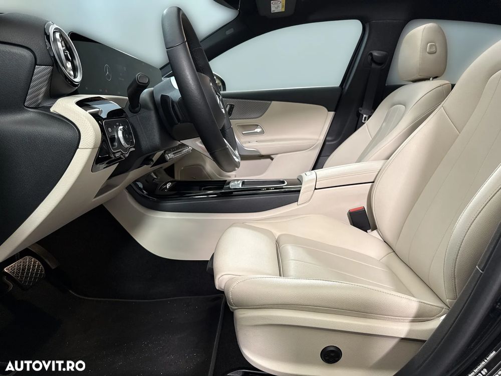 Mercedes-Benz A 200 - 25