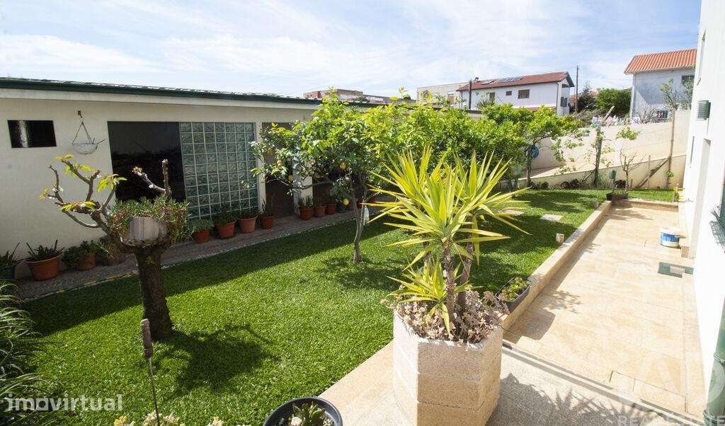 Casa / Villa T3 em Ribeirão de 210,00 m2 - Grande imagem: 5/30