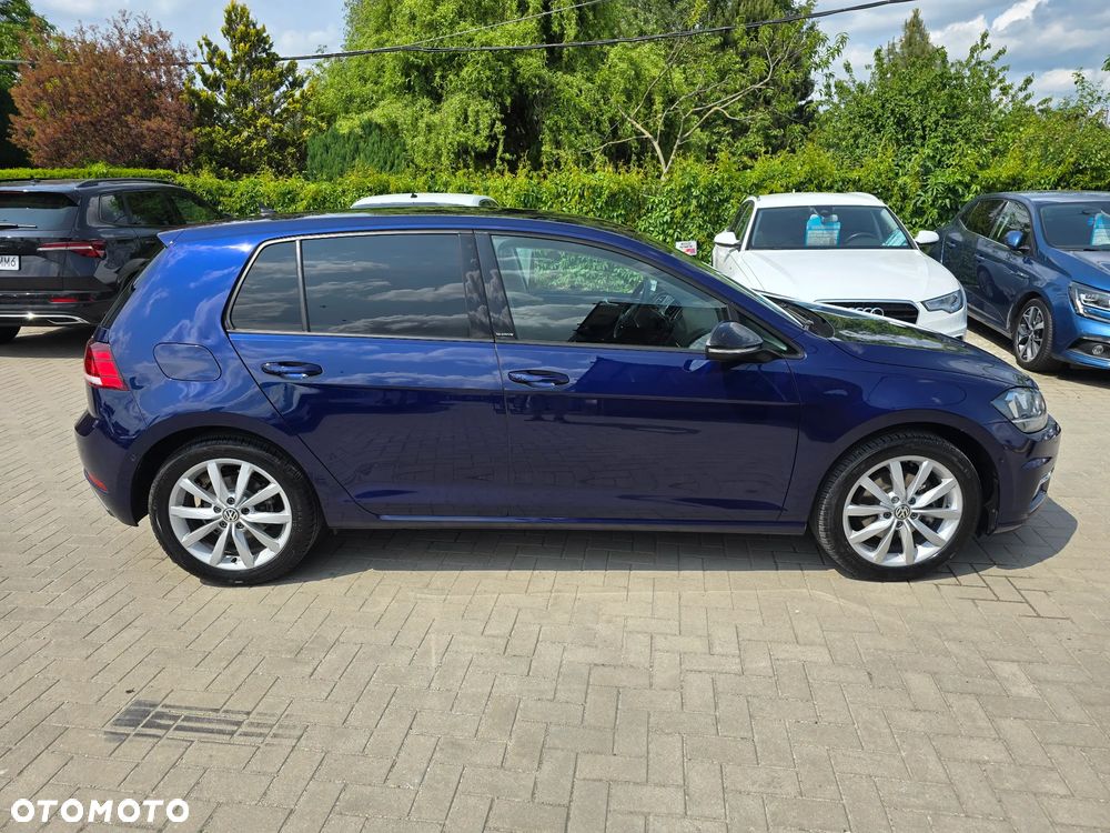 Volkswagen Golf - 3