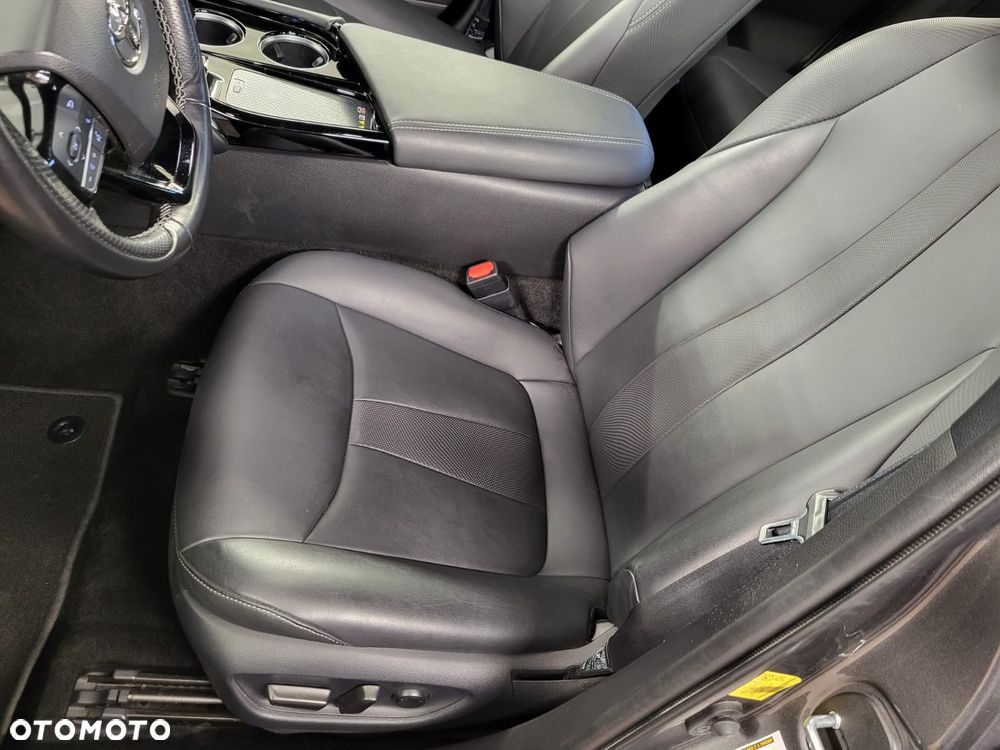 Toyota Mirai Advanced - 23